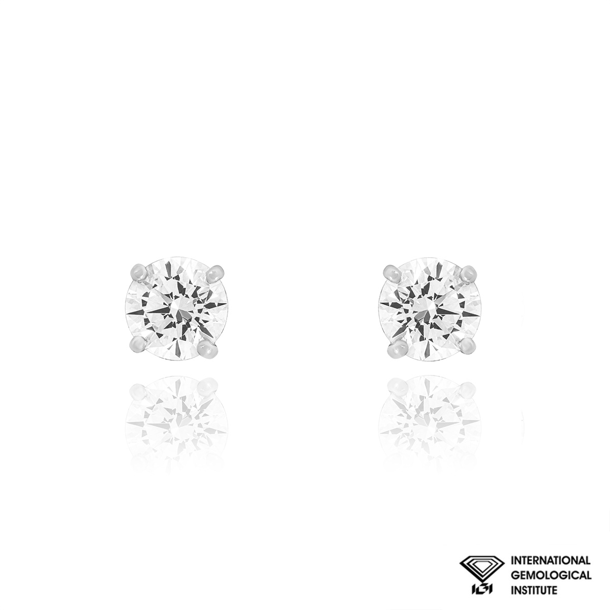 Round Brilliant Lab Diamond Stud Earrings